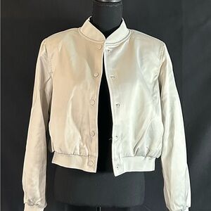 Truth by Republic Pearl Grey Bomber Jacket Large NWT Snap Front